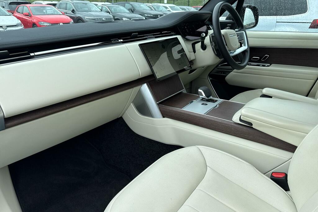 Land Rover Range Rover 3.0 D350 Se BVZ2194 Grey #2