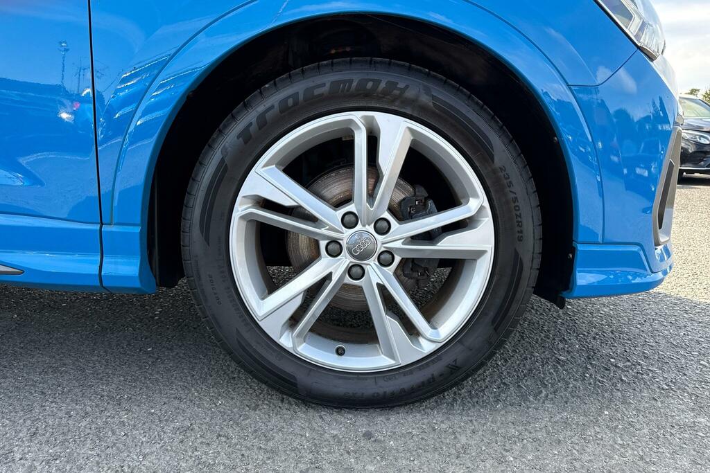Audi Q3 35 Tdi S Line S Tronic CU70RAX Blue #5