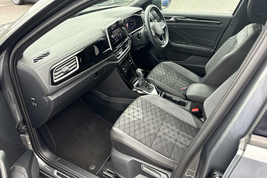 Volkswagen T-Roc 2.0 Tdi 150 Evo R-line Dsg DG24KGF Grey #2