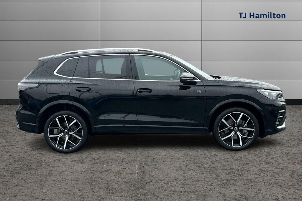 Volkswagen Tiguan 2.0 Tdi R-line Dsg KP25RJV Black #4