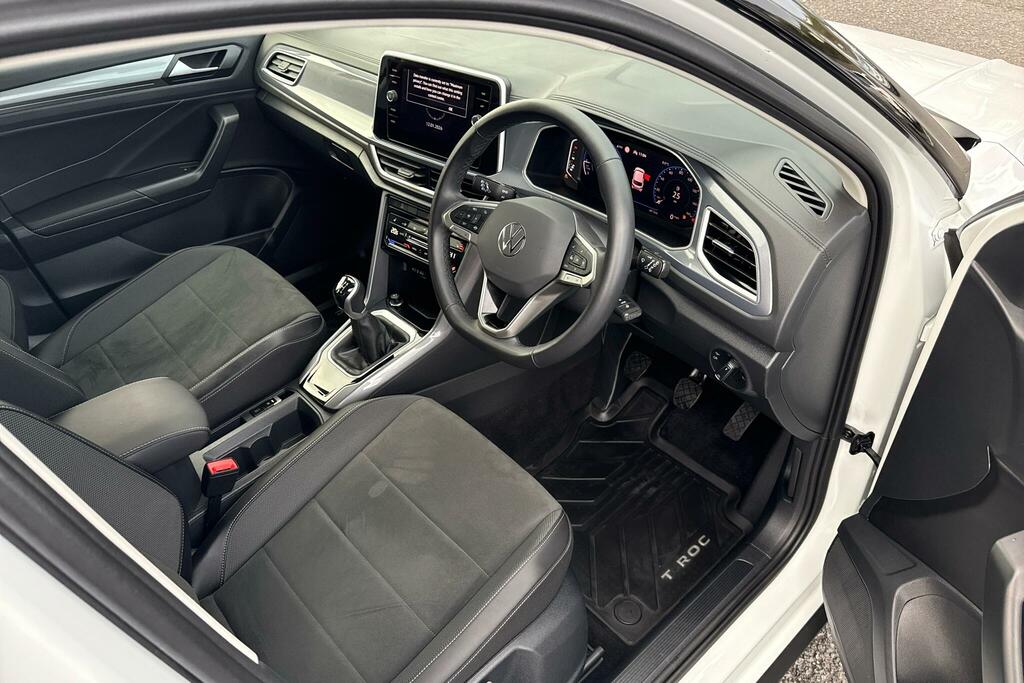 Volkswagen T-Roc 1.0 Tsi Style BVZ7780 White #6