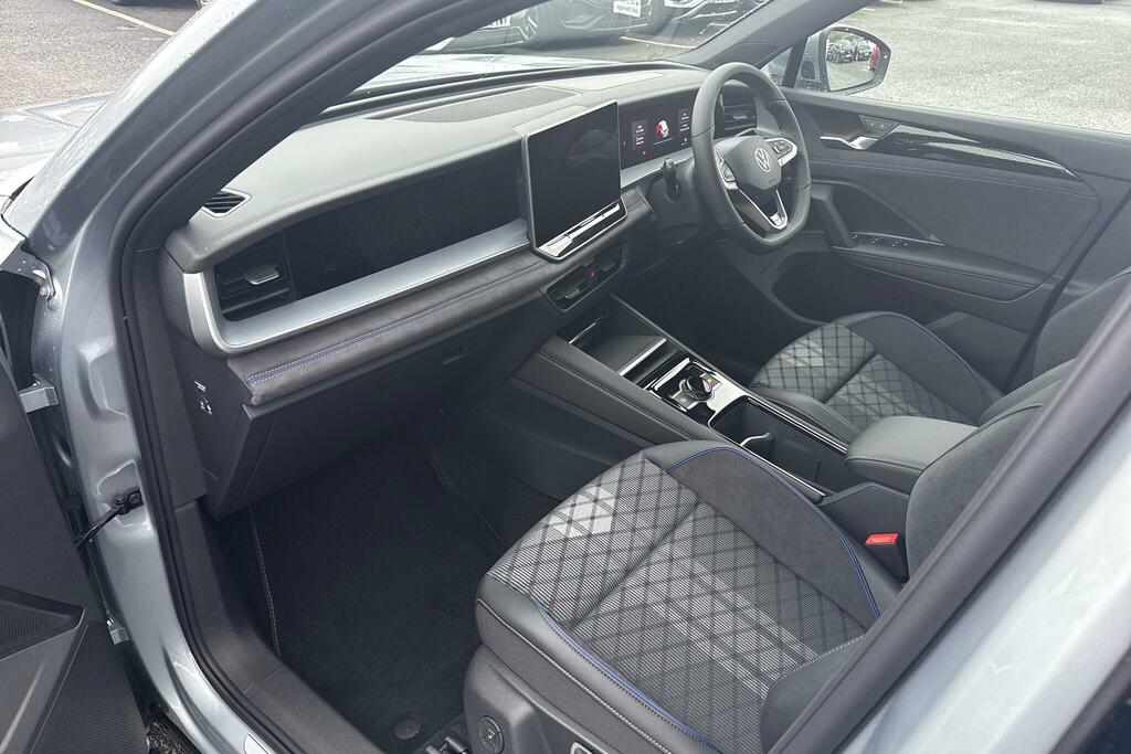 Volkswagen Tayron 2.0 Tdi R-line Dsg7 7 Seat Silver #2
