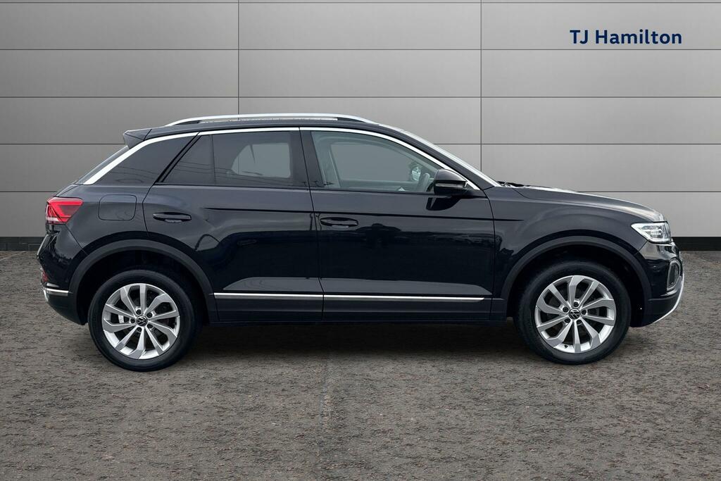 Volkswagen T-Roc 1.5 Tsi Style GD24UCR Black #4