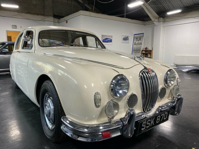 Jaguar Mark II 1956 Mk1 Early Build Edition 2.4 Man With Overdriv White