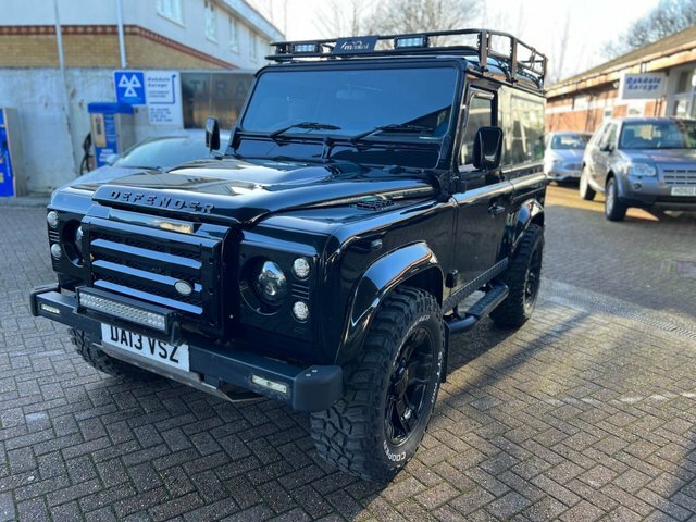 Land Rover Defender 90 2013 90 2.2 Tdci DA13VSZ Black #4