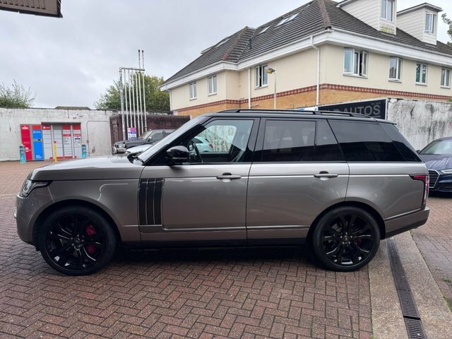 Land Rover Range Rover 2017 5.0 V8 Sv Dynamic Suv Petro RX67NSY Grey #2