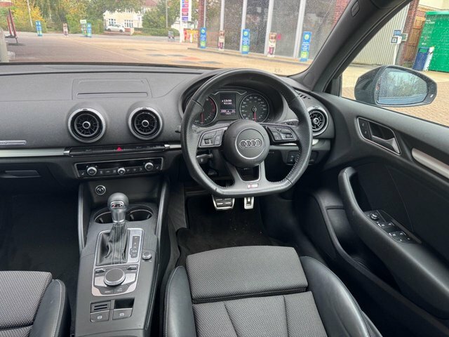 Audi A3 2018 1.5 Tfsi Cod 35 Black Edition Sportback P WF68TBX Blue #3