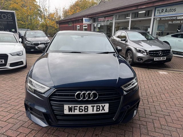 Audi A3 2018 1.5 Tfsi Cod 35 Black Edition Sportback P WF68TBX Blue #4