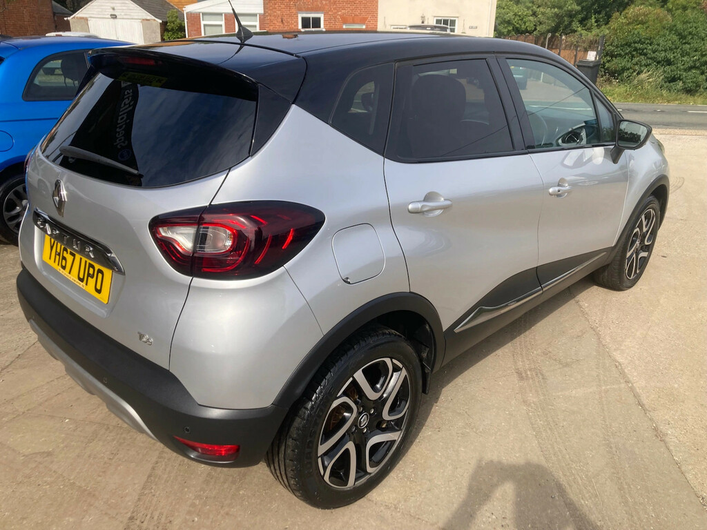 Renault Captur 0.9 Tce 90 Dynamique S Nav Hatchback Ma YH67UPO Black #4