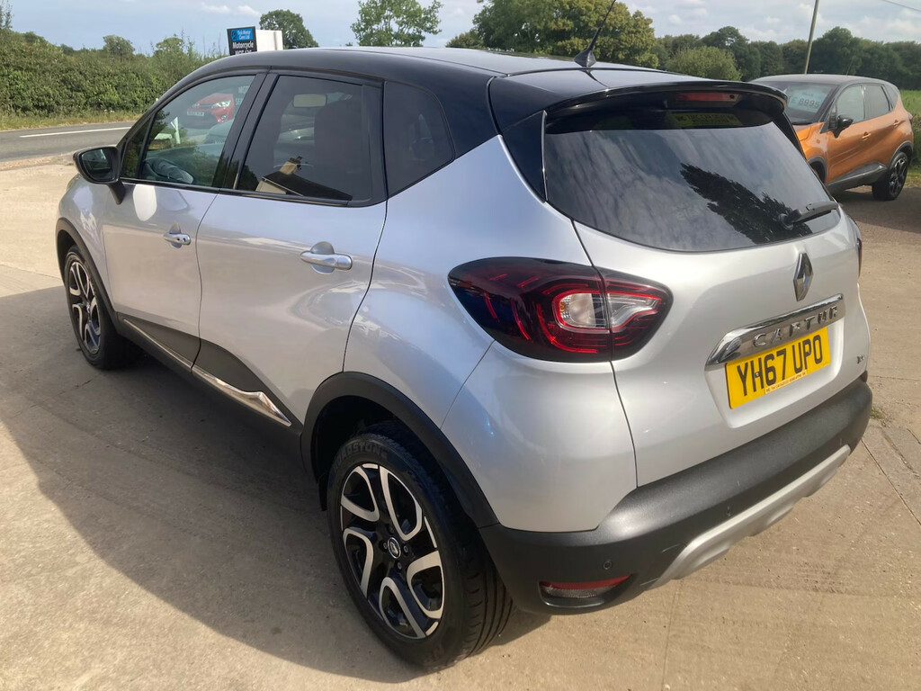 Renault Captur 0.9 Tce 90 Dynamique S Nav Hatchback Ma YH67UPO Black #6