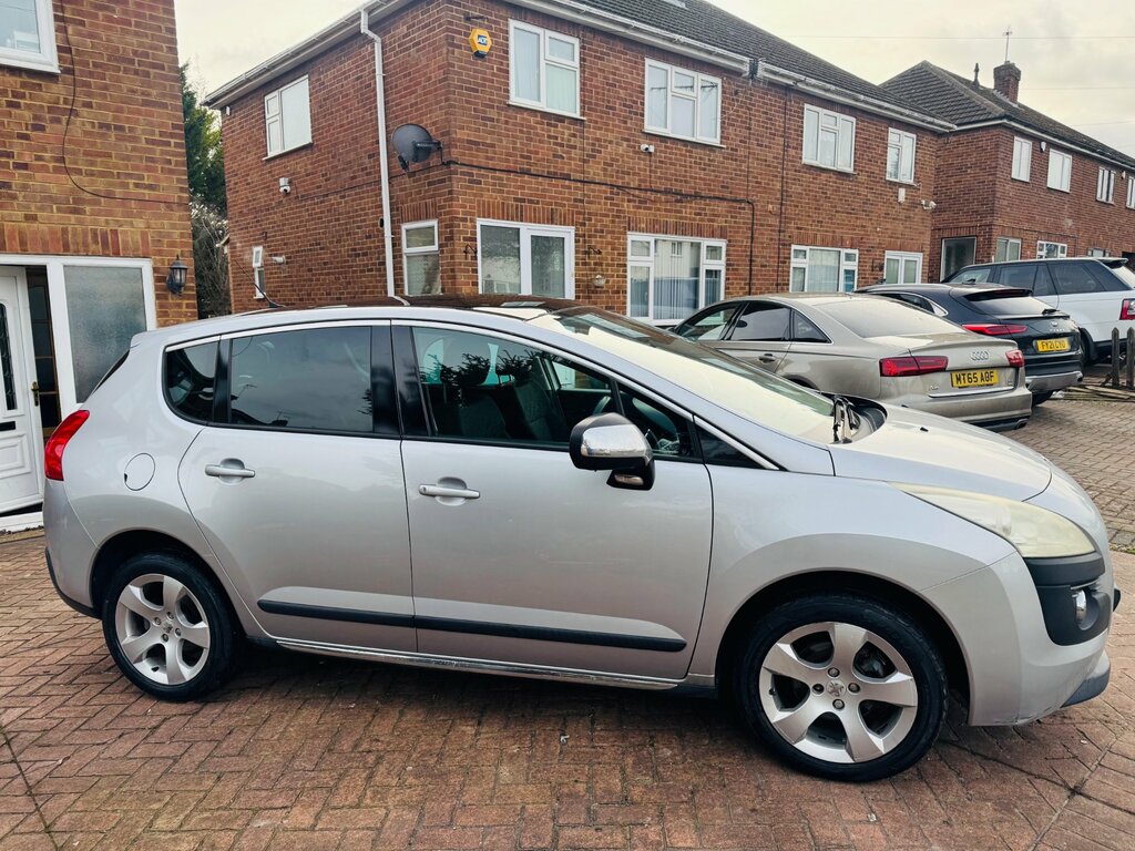 Peugeot 3008 1.6 Hdi Exclusive Suv Euro 4 11 AX10BMZ Silver #3