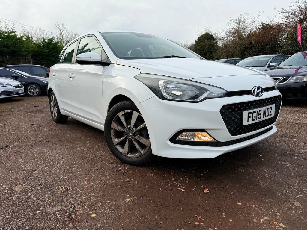 Hyundai I20 1.2 Blue Drive Se Hatchback Euro White #6