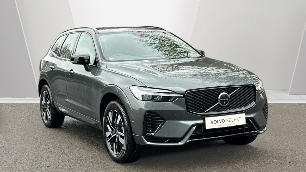 Volvo XC60 2.0 B5 Mhev Plus Suv Hybrid Awd Eu 
