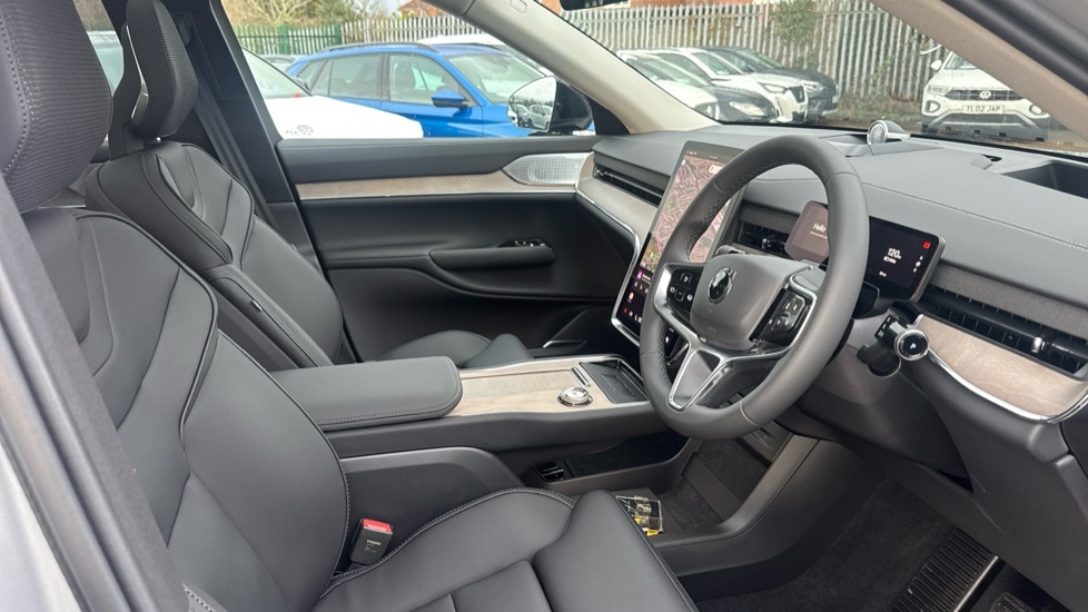 Volvo EX90 Ultra, Twin Motor Performance, 7 Seats Silver #4