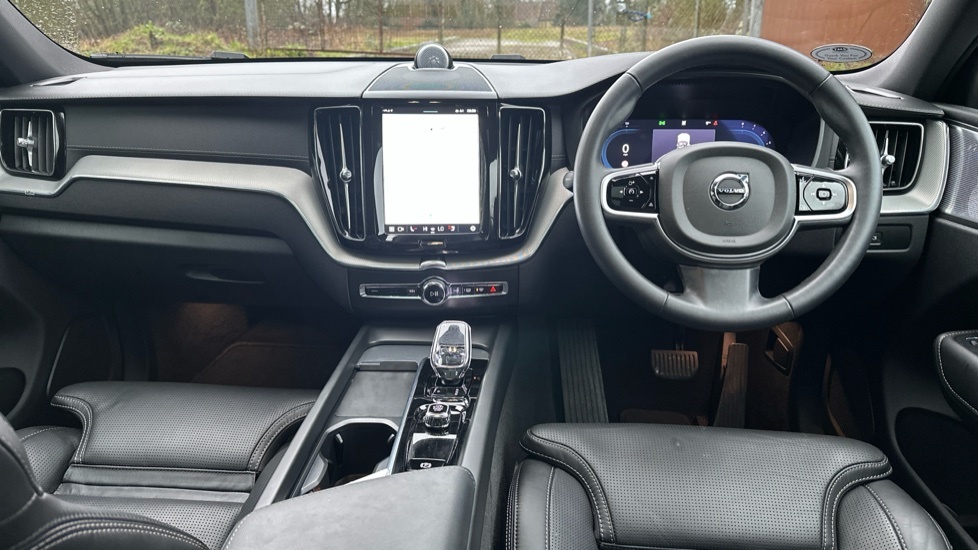 Volvo XC60 2.0 B5 Mhev Ultra Black Edition Suv Hyb MC74DME Black #5