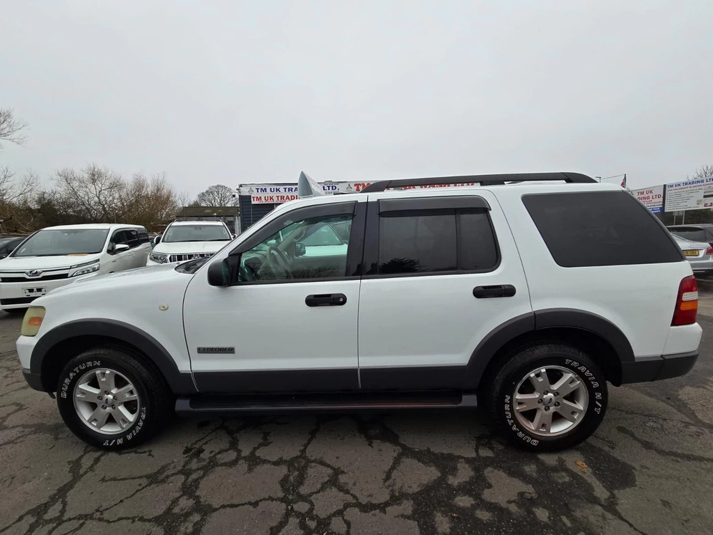 Ford Explorer 4.0 7 Seats 200707 Suv Ulez Fre White #6