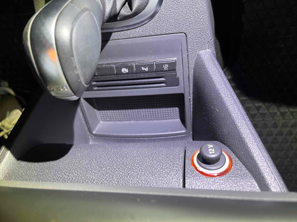 Volkswagen Touran 1.4 201414 7 Seats Mpv Fresh Import Black #4