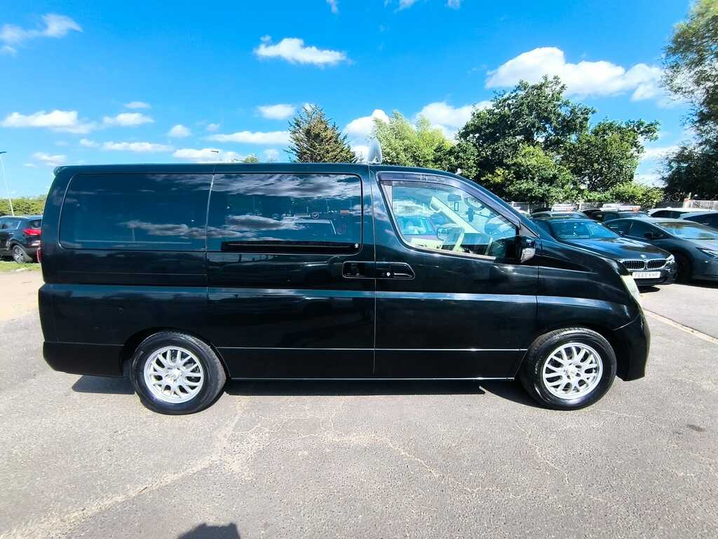 Nissan Elgrand 2.5 200808 8 Seats Camper Van Ulez Fr Black #5