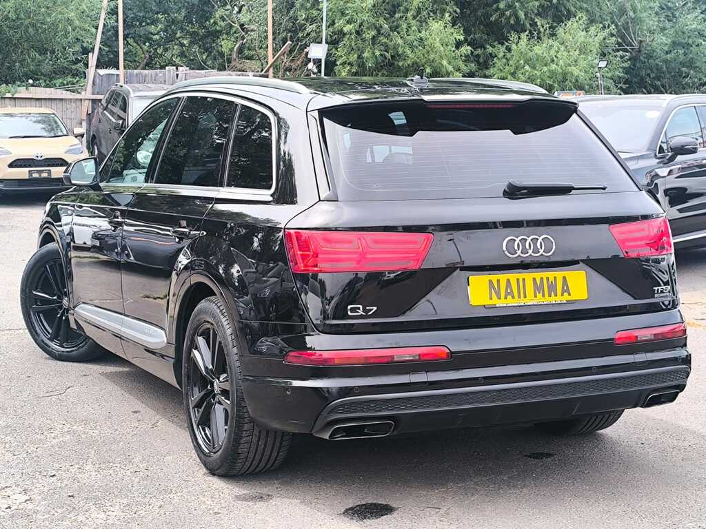 Audi Q7 2.0 201818 Tfsi S Line Double S NA11MWA Black #4