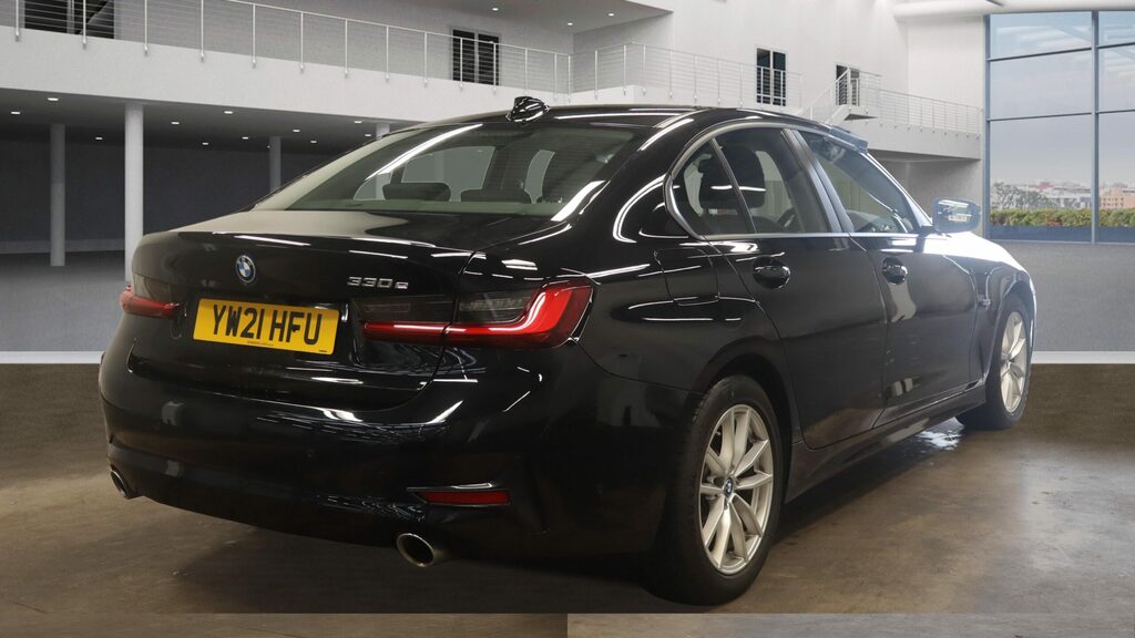 BMW 3 Series 2.0 330E Plug-in Hybrid 202121 12Kwh Se P YW21HFU Black #3