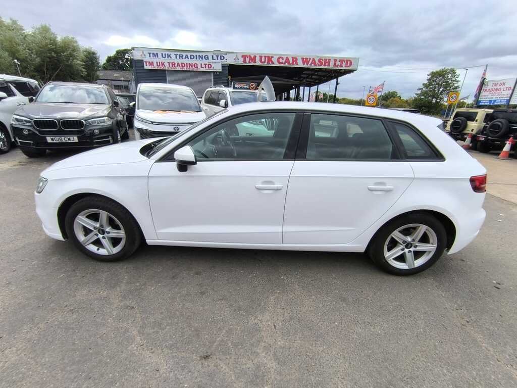 Audi A3 1.5 201969 Tfsi Cod 35 Se Techn White #6