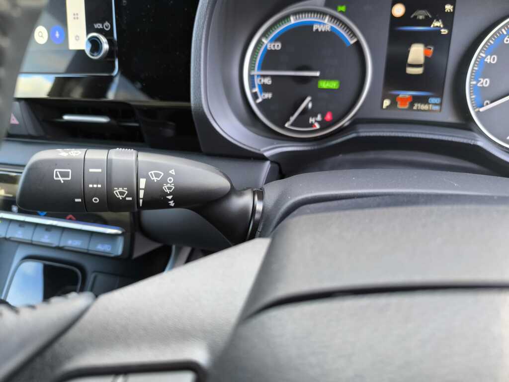 Toyota Voxy Mpv Blue #20