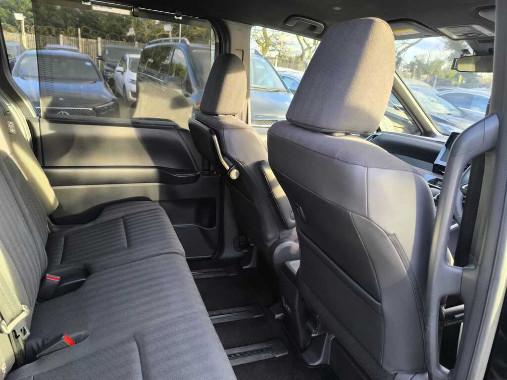 Toyota Voxy Mpv Blue #12