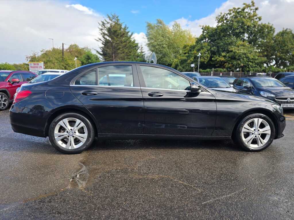 Mercedes-Benz C Class 2.1 201717 C220d Se Executive E LL17EUD Black #5