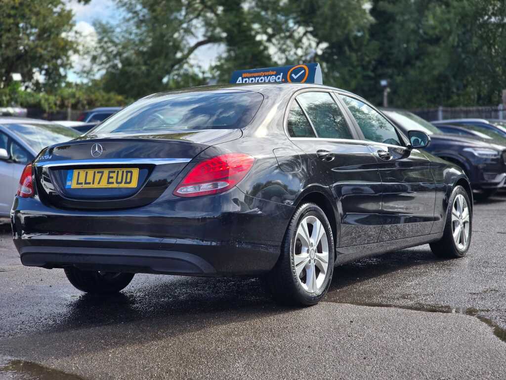 Mercedes-Benz C Class 2.1 201717 C220d Se Executive E LL17EUD Black #3