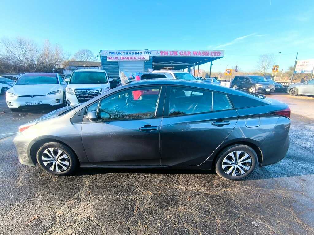 Toyota Prius 1.8 Hybrid 202222 Vvti Active Hatchback 5 Seats Grey #6