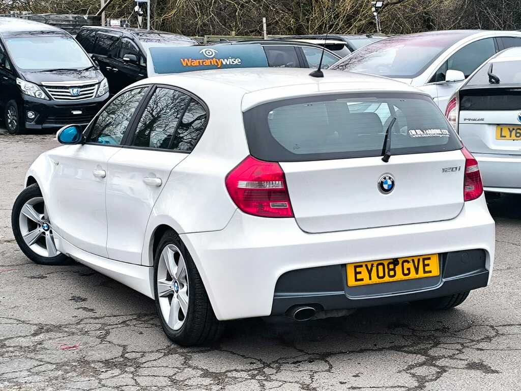 BMW 1 Series 120I 2.0 200808 Hatchaback 5 Se White #4