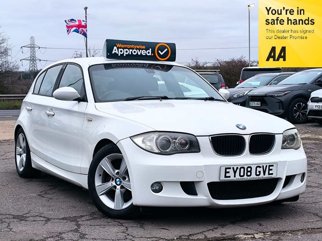BMW 1 Series 120I 2.0 200808 Hatchaback 5 Se White