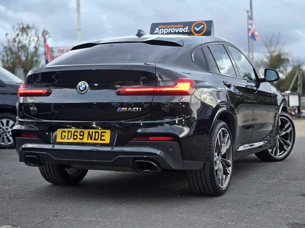 BMW X4 3.0 201969 M40i Suv 5 Seats GD69NDE Black #3