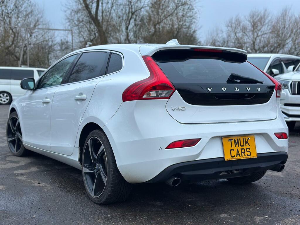 Volvo V40 1.6 201414 T4 Se Ulez Free Fre LW14KPK White #4