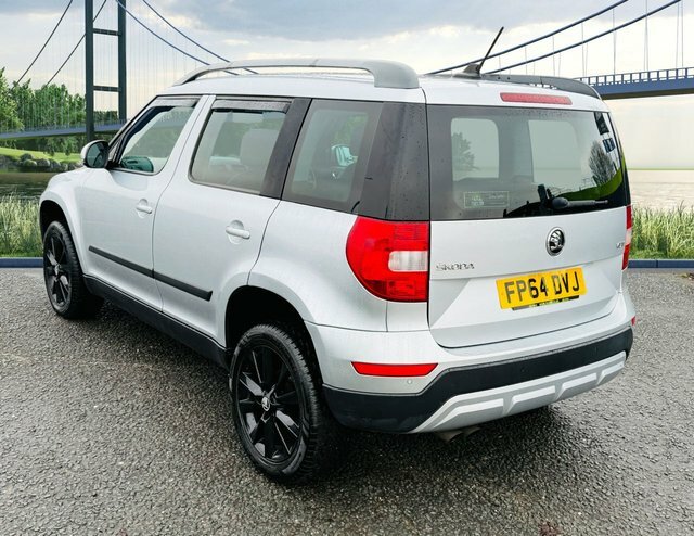 Skoda Yeti 2.0 Tdi Elegance Outdoor Euro 5 FP64DVJ Silver #5