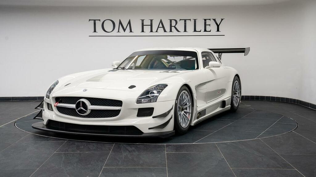 Mercedes-Benz SLS Roadster XX11XXX Red #3