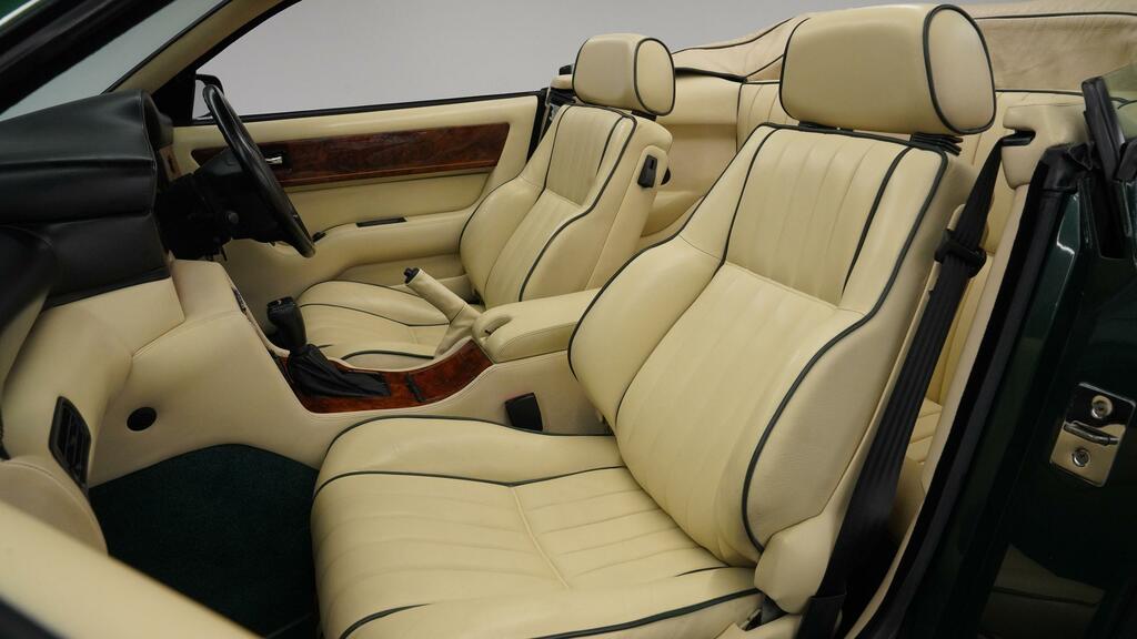 Aston Martin Virage V8 Coupe 1 Owner Red #11