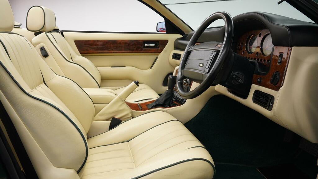 Aston Martin Virage V8 Coupe 1 Owner Red #35