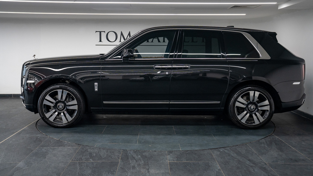 Rolls-Royce Cullinan V12 Black #4