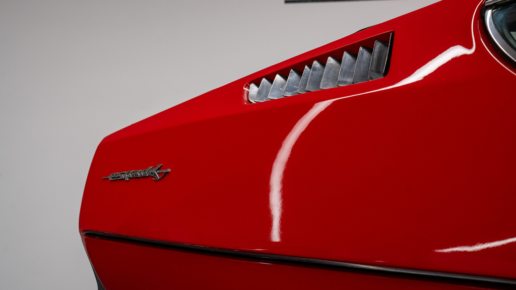 Lamborghini V12 #12