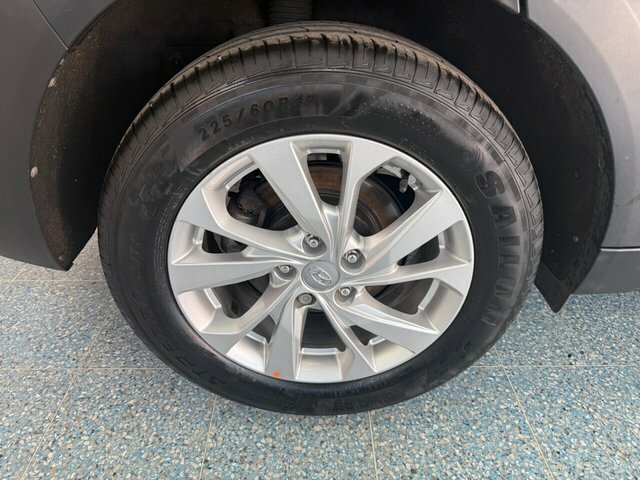 Hyundai Tucson 1.6 Gdi Se Nav Suv Euro 6 S S Blue #3