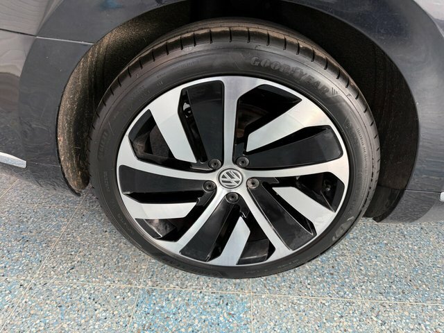 Volkswagen Arteon 2.0 Tdi R-line Fastback Dsg Euro 6 S S Black #2