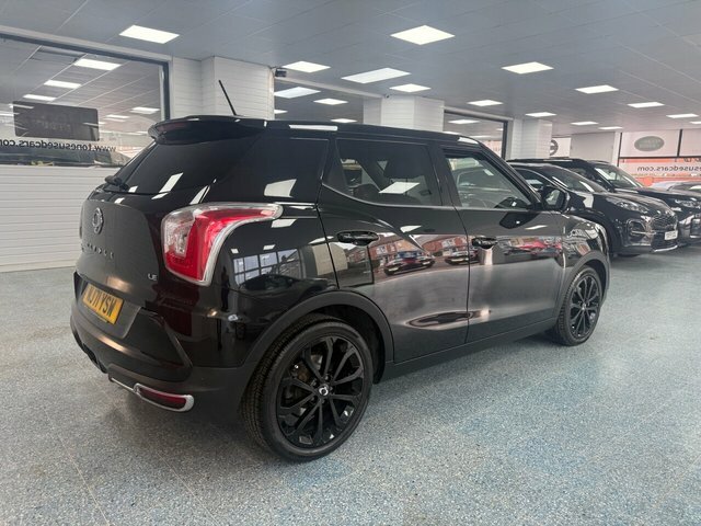 SsangYong Tivoli 1.6D Le Suv Euro 6 115 Ps Black