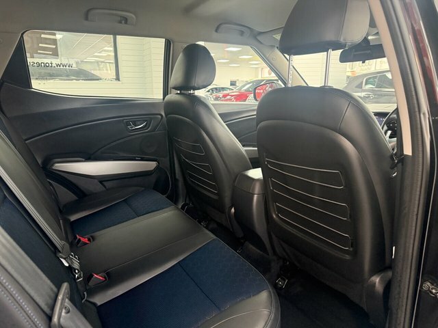 SsangYong Tivoli 1.6D Le Suv Euro 6 115 Ps Black #4