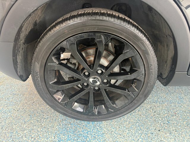 SsangYong Tivoli 1.6D Le Suv Euro 6 115 Ps Black #2