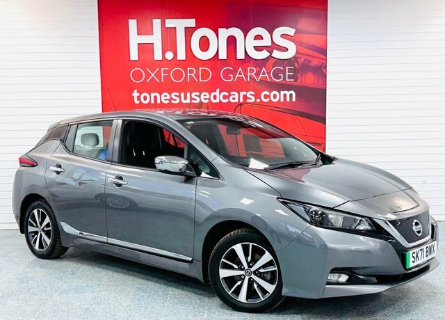 Nissan Leaf 40Kwh Acenta Hatchback 150 Ps Grey