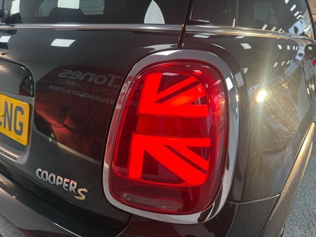 Mini Electric Hatch Cooper Se 32.6Kwh Level 2 Hatchback Elec EA72LNG Black #3