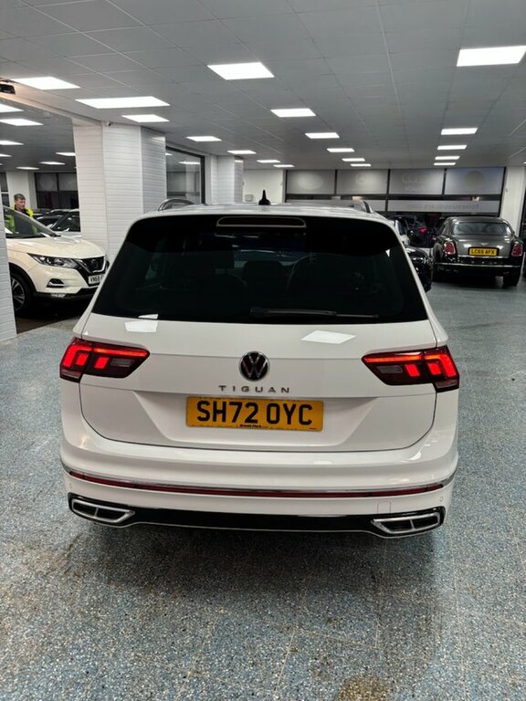 Volkswagen Tiguan Suv SH72OYC White #6
