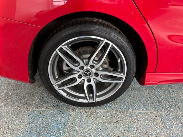 Mercedes-Benz CLA Class Cla 180 Amg Line Edition Red #2