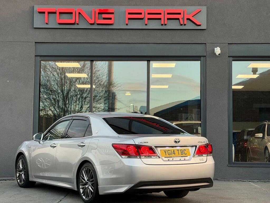 Toyota Crown Saloon 2490Cc Royal Saloon 201464 Black #2